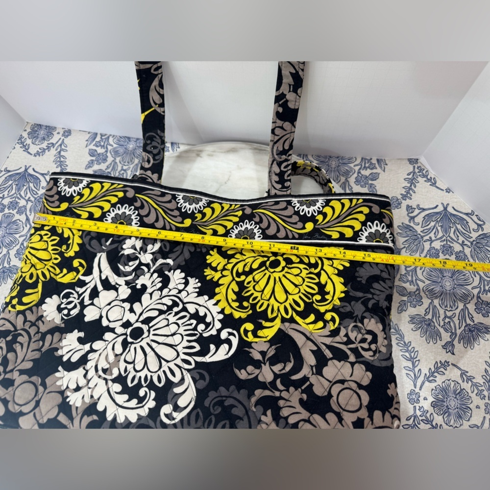 Vera Bradley Floral Tote Bag Black, Yellow, Cream with matching coin purse - Picture 5 of 10